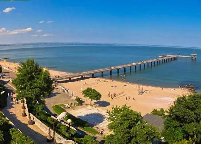 студио в центъра на *